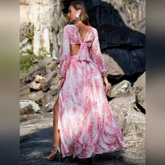 Dress - Picture 2 of 3